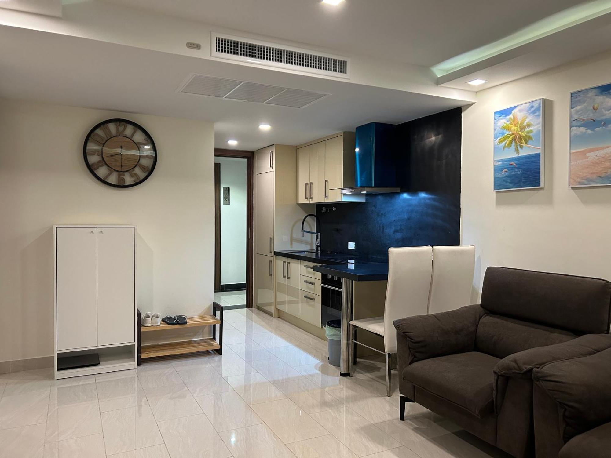 Grand Avenue Condo By Bormon Pattaya Exterior photo