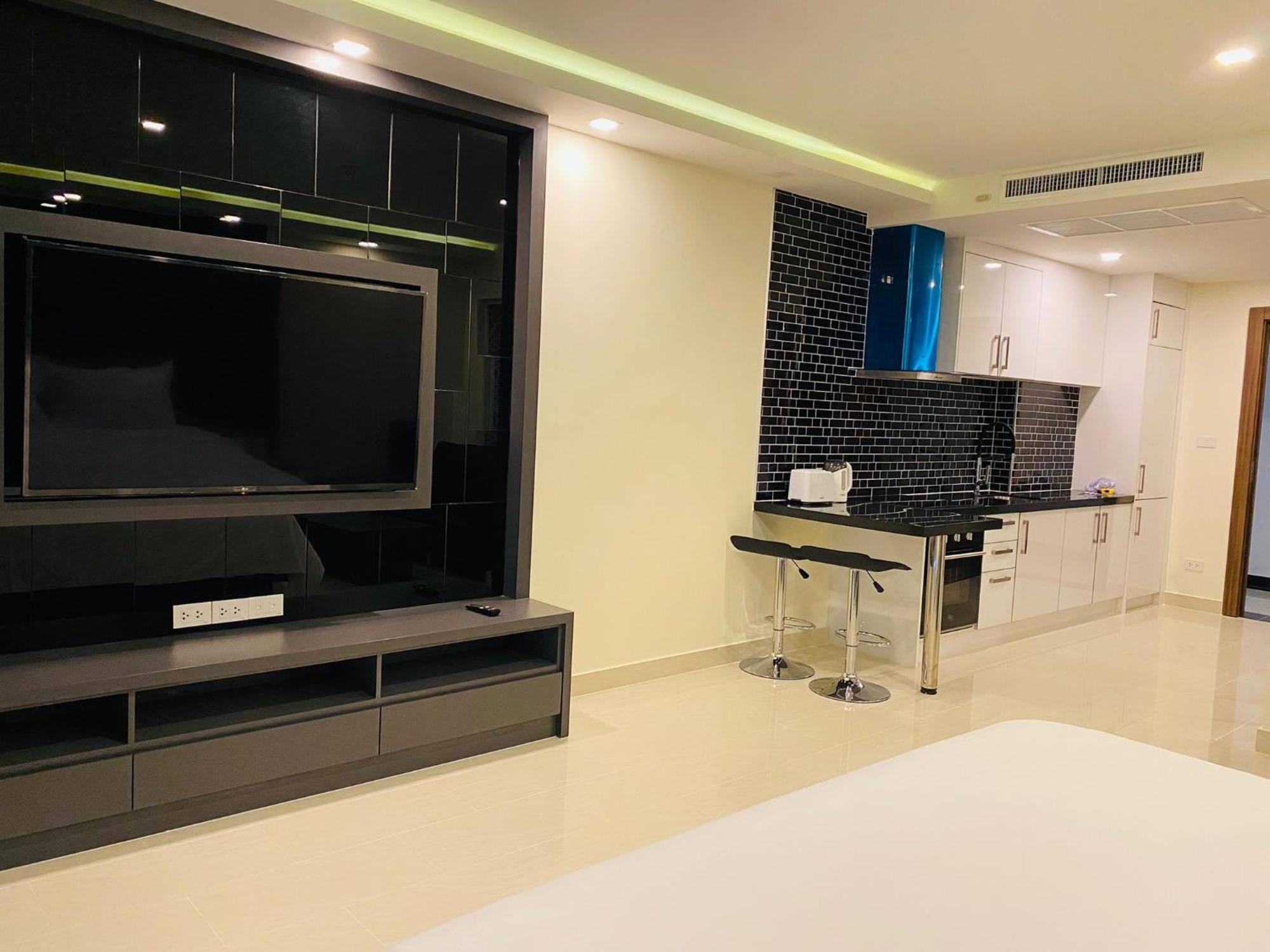 Grand Avenue Condo By Bormon Pattaya Exterior photo